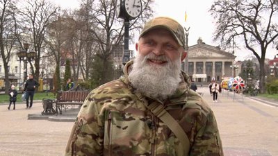 "Нам потрібно, щоб ви допомагали": боєць з Тернопільщини Ігор Петришин "Нам потрібно, щоб ви допомагали": боєць з Тернопільщини Ігор Петришин