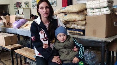 "Я люблю свою країну, я люблю те, ким я є". Історія волонтерки з Маріуполя