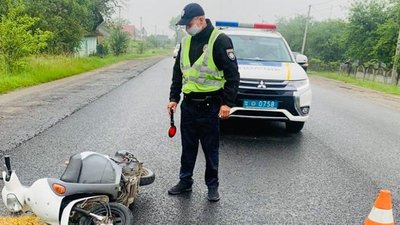 На Прикарпатті знайшли водія, який збив 73-літнього скутериста і втік На Прикарпатті знайшли водія, який збив 73-літнього скутериста і втік