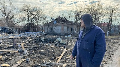 Росіяни КАБами обстріляли Комишуваху: четверо людей поранені, 2 березня