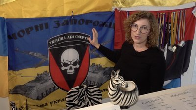 Стриптизерка з Черкас пішла добровольцем на фронт