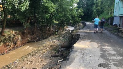 "Страх великий! Вода була до вікон": що кажуть закарпатці про негоду на Рахівщині "Страх великий! Вода була до вікон": що кажуть закарпатці про негоду на Рахівщині