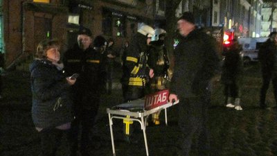В центрі Одеси горіла пам'ятка архітектури: одна дівчина травмувалася В центрі Одеси горіла пам'ятка архітектури: одна дівчина травмувалася