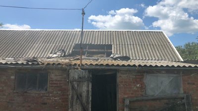 Російські окупанти обстріляли село Золочівської громади Російські окупанти обстріляли село Золочівської громади