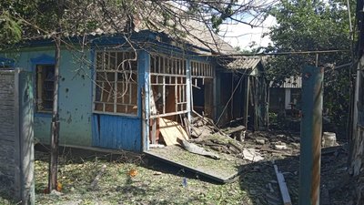РФ протягом години била по Одноробівці на Харківщині з мінометів РФ протягом години била по Одноробівці на Харківщині з мінометів