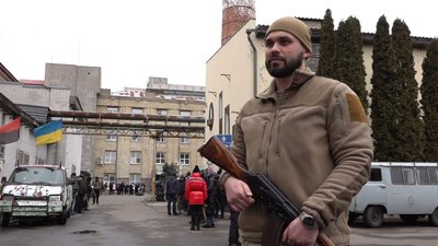 Що робити, якщо на місто напали: для черкащан провели вишкіл Що робити, якщо на місто напали: для черкащан провели вишкіл