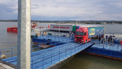 На Одещину під виглядом гуманітарної допомоги намагались ввезти 370 тис. мішків
