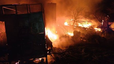 РФ атакувала південь Одещини: в Ізмаїльському порту пошкоджено судно, зруйновано СТО