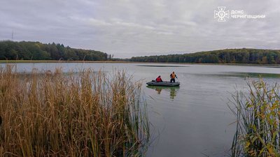 У ставку на Чернігівщині виявили тіло чоловіка, 2000 року народження 