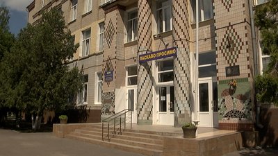 Без молодшої школи: у Херсоні гімназію перетворили на спортивний ліцей
