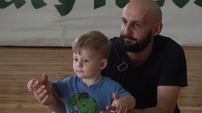 Протидія булінгу: в Тернополі відбувся захід для татусів з дітьми