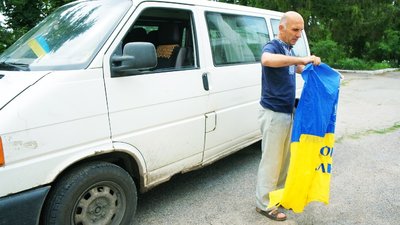 Двічі на тиждень їздить на передову: історія волонтера з Вінниччини Двічі на тиждень їздить на передову: історія волонтера з Вінниччини