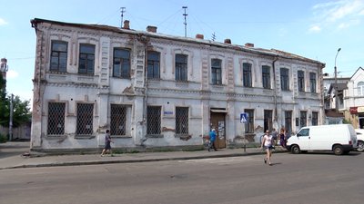 У центрі Житомира знесуть архітектурну споруду, яка руйнується