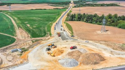 Архівна фотографія будівництва Північного обходу, 22 травня 2021 року