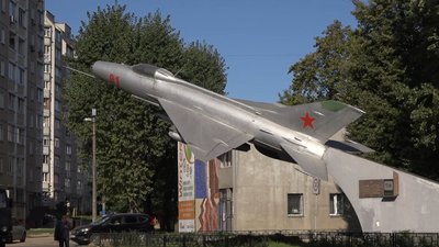 Паркова зона чи експозиція літаків: у Чернігові розглядають варіанти зеленої зони на Льотній