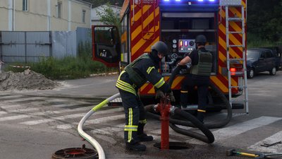 Пожежні гідранти у Чернігові: в якому вони стані