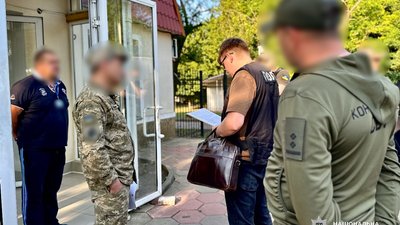 Фіктивна служба у військовій частині на Одещині