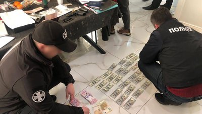 Ужгородця судитимуть за підозрою в наркоторгівлі Ужгородця судитимуть за підозрою в наркоторгівлі
