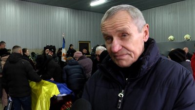 Загинули на Херсонщині: у Житомирі попрощалися з рятувальниками Сергієм Курінним, Дмитром Краснощоковим і Олексієм Сичем Загинули на Херсонщині: у Житомирі попрощалися з рятувальниками Сергієм Курінним, Дмитром Краснощоковим і Олексієм Сичем
