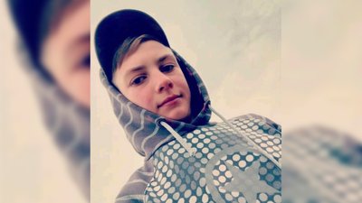 Валентин Мехед, загиблий підліток у селі Лизунівка на Новгород-Сіверщині Валентин Мехед, загиблий підліток у селі Лизунівка на Новгород-Сіверщині
