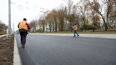 Частково перекриють рух транспорту на вулиці Тарнавського у Тернополі