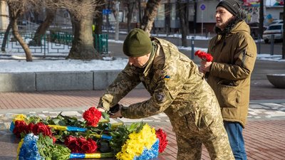 Як відзначили День соборності в Дніпрі Як відзначили День соборності в Дніпрі