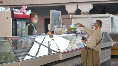 Центральний ринок нині працює Центральний ринок нині працює