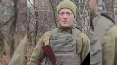 У громаді на Буковині прощаються з полеглим на війні військовим Цурцуманом