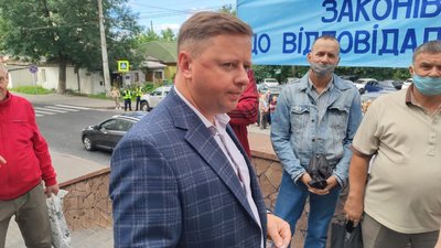 4 місяці без зарплати: працівники Луцьктепло вийшли на пікет
