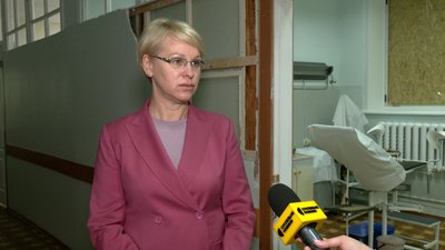 Генеральна директорка Чернігівської райлікарні розповідає про відновлення закладу після ракетного удару 17 квітня Генеральна директорка Чернігівської райлікарні розповідає про відновлення закладу після ракетного удару 17 квітня