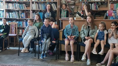 Вікторина, танці та чаювання: у Миколаївській бібліотеці відзначили День Європи Вікторина, танці та чаювання: у Миколаївській бібліотеці відзначили День Європи