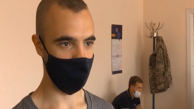 Скринінг температури і тест на COVID-19. У Сумах призовники проходять медкомісію Скринінг температури і тест на COVID-19. У Сумах призовники проходять медкомісію