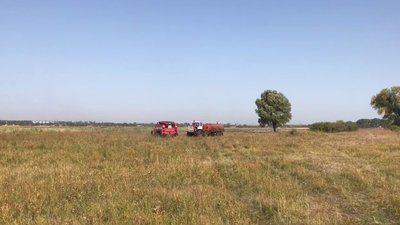 На Полтавщині гасять 2 гектари торфовища На Полтавщині гасять 2 гектари торфовища