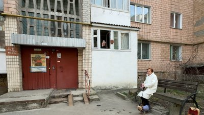 будинок, двір
