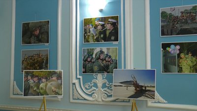 40 світлин представили на виставці “Мужність в об’єктиві” в Миколаєві