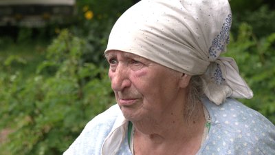 У Чернігові у мікрорайоні ЗАЗ горів будинок: вогонь перекинувся на сусідній У Чернігові у мікрорайоні ЗАЗ горів будинок: вогонь перекинувся на сусідній