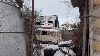 "Так шарахнуло, що я підлетіла": очевидці про ранковий авіаудар РФ по Запоріжжю 30 грудня "Так шарахнуло, що я підлетіла": очевидці про ранковий авіаудар РФ по Запоріжжю 30 грудня