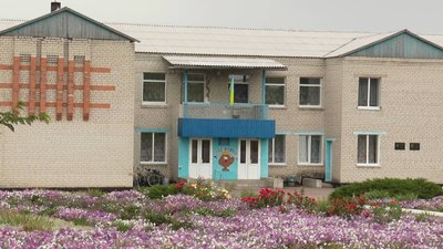 Не вистачає трьох учнів. На Луганщині обговорюють можливе закриття Райгородської гімназії Не вистачає трьох учнів. На Луганщині обговорюють можливе закриття Райгородської гімназії