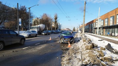 ДТП на вулиці Стрийській ДТП на вулиці Стрийській