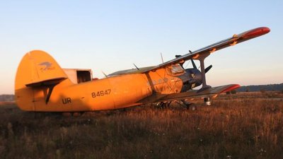 На Житомирщині з літаків розкидають понад 600 тисяч доз вакцини від сказу