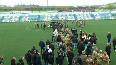 У Вінниці попрощалися із Денисом Бабієм У Вінниці попрощалися із Денисом Бабієм