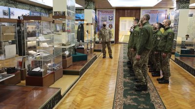 Музей мілітарної історії Житомирського військового інституту поповнили новими експонатами