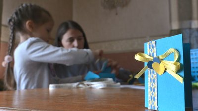Приклад батьків важливий: на Черкащині 14 волонтерів у одній сім'ї Приклад батьків важливий: на Черкащині 14 волонтерів у одній сім'ї