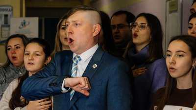 Вчитель року Максим Трубніков Вчитель року Максим Трубніков
