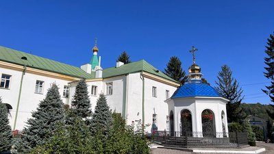 Монастир в Кременці Монастир в Кременці