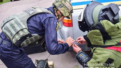 Без права на помилку: вибухотехніки відзначають 25 років від дня створення Без права на помилку: вибухотехніки відзначають 25 років від дня створення