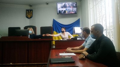 суд по хлопчику суд по хлопчику