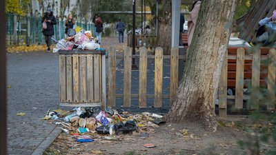 Неприбране сміття