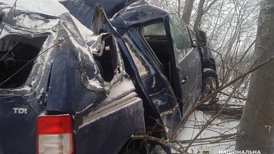 Фото з місця аварії, яка трапилась 22 січня у Недобоївцях