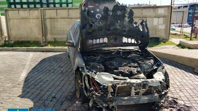 В Одесі засудили експожежника, який за гроші підпалював автомобілі